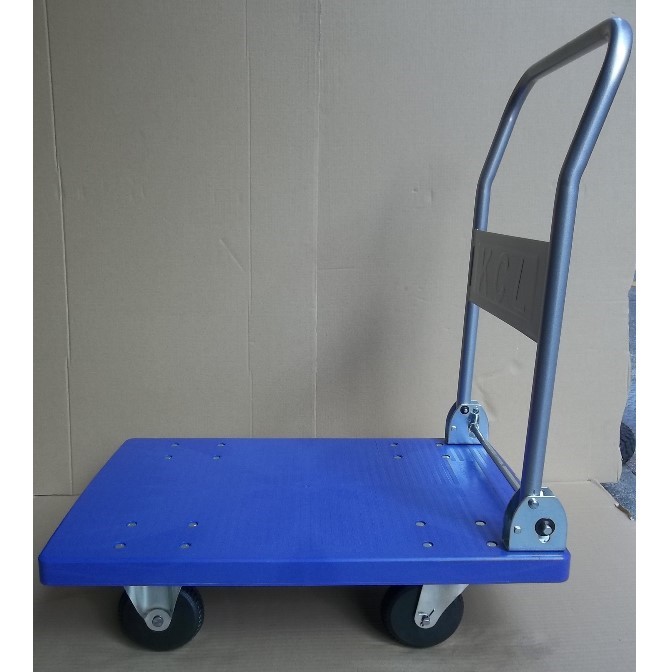 4inch滑板輪藍色手推車 / 4輪折疊手推車 / 四輪折疊手推車 / 4輪手推車 / 四輪手推車 / 輕巧推車 一般手推工作車、餐車 文件車、文件推車 手推車系列 平台車、拖板車 / 鋁製手推車 (一般型) / 鋁製折疊手推車 搬貨神器 / 4輪折疊手推車 / 塑鋼手推車 / 鐵製手推車 / 摺疊手推車 可折手推車 平板車 四輪車 折疊車